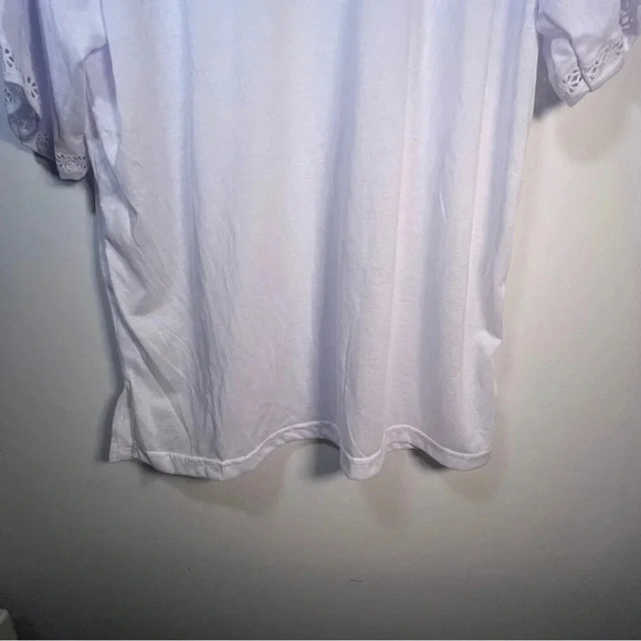 Women’s White Blouse - Picture 5 of 7